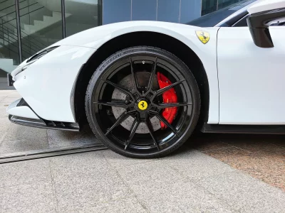Ferrari SF90