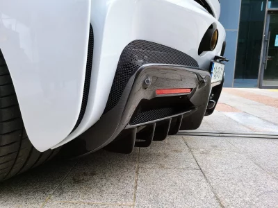 Ferrari SF90