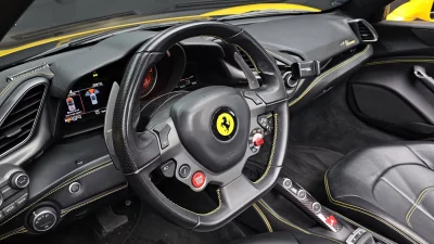 Ferrari 488