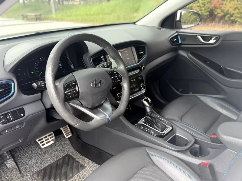 Hyundai Ioniq