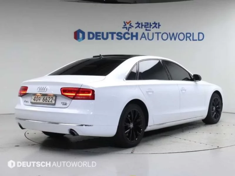 Audi A8