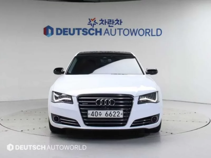 Audi A8