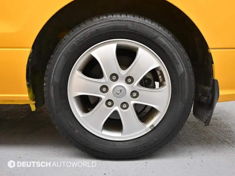 Hyundai Grand Starex