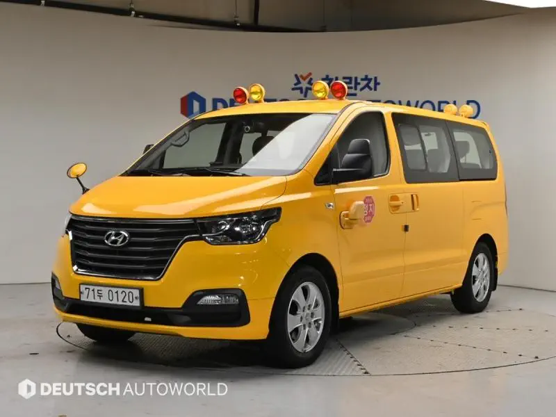 Hyundai Grand Starex