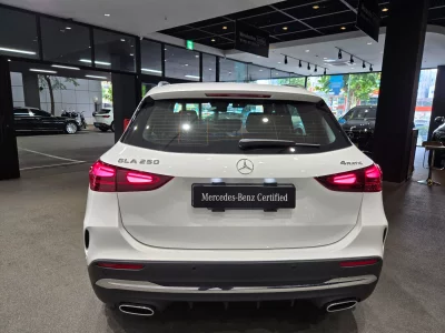 Mercedes-Benz GLA-Class
