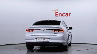 Renault Samsung SM6