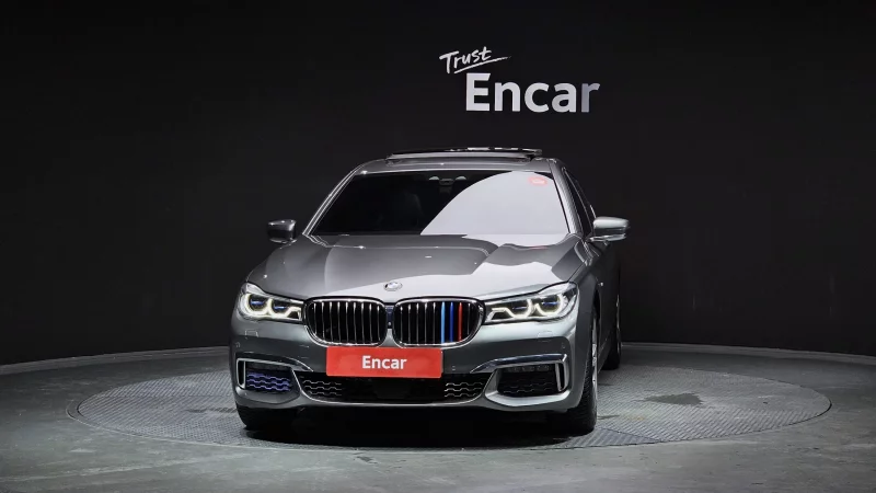 BMW 7-Series