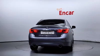 Infiniti Q50