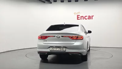 Renault Samsung SM6