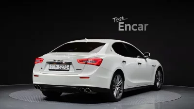 Maserati GHIBLI