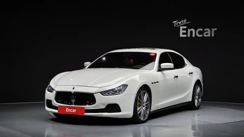 Maserati GHIBLI