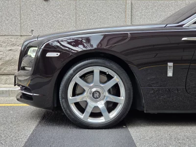 Rolls-Royce Dawn
