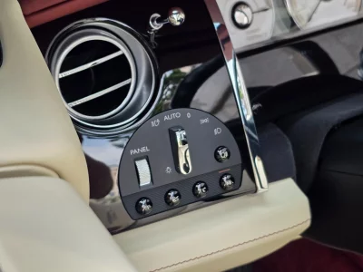 Rolls-Royce Dawn