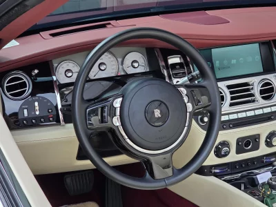 Rolls-Royce Dawn