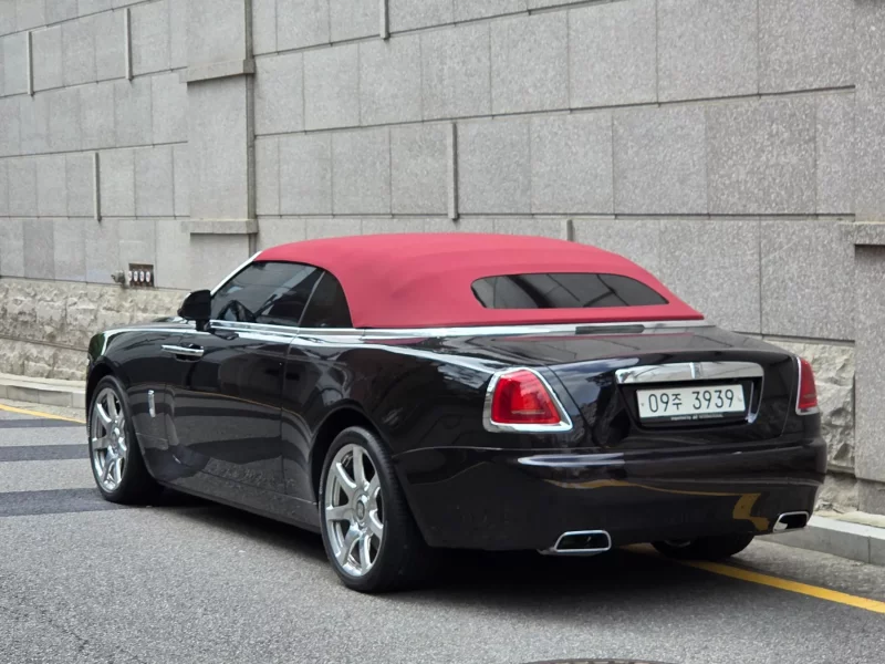 Rolls-Royce Dawn