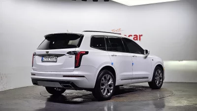 Cadillac XT6