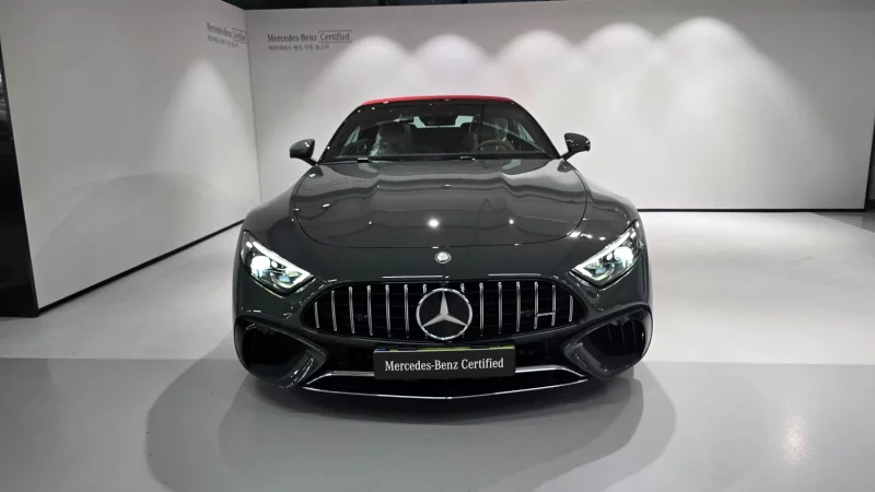 Mercedes-Benz SL-Class