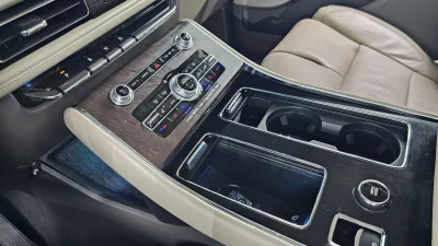Lincoln AVIATOR