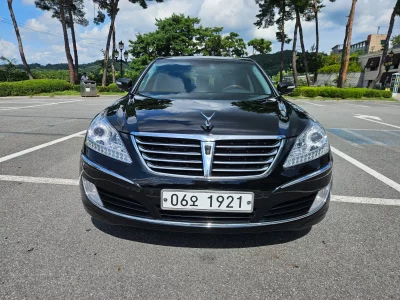 Hyundai Equus