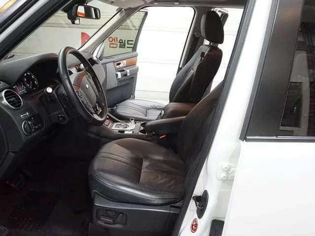 Land Rover DISCOVERY