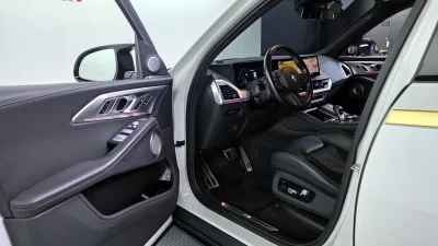 BMW XM