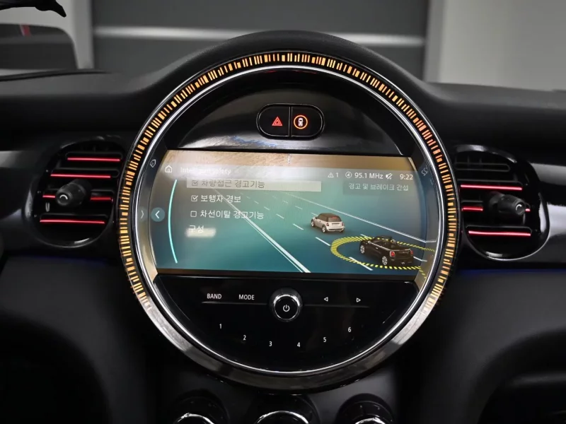 MINI Cooper Convertible