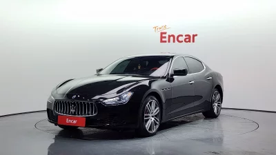 Maserati GHIBLI