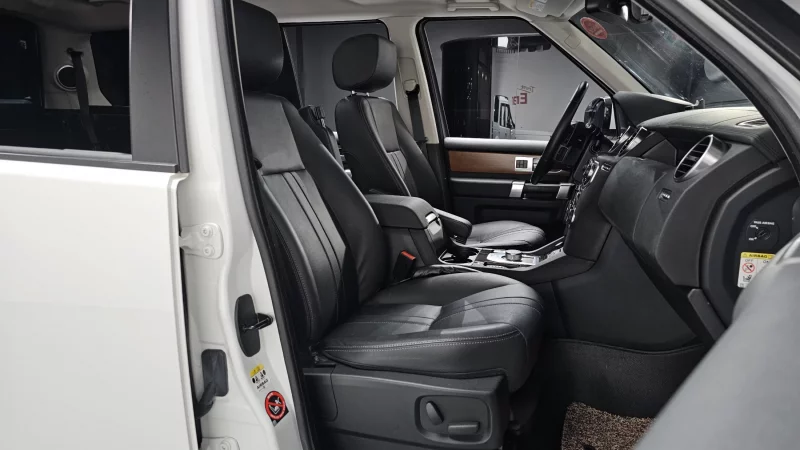 Land Rover DISCOVERY