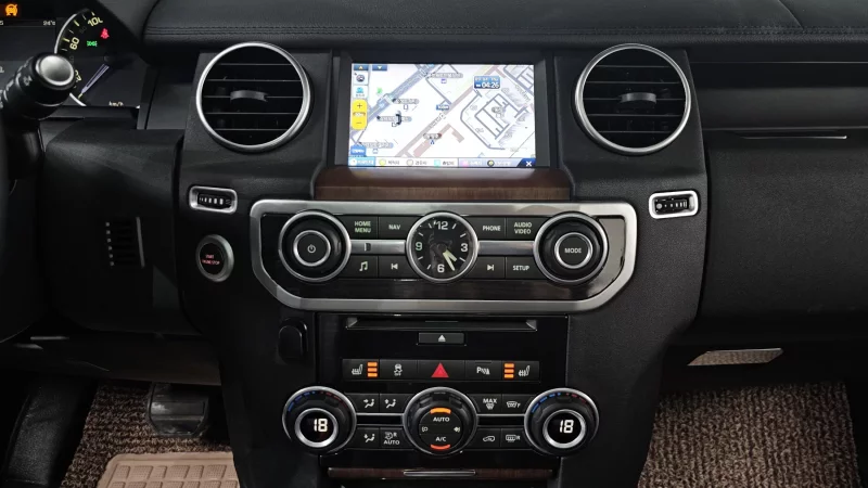 Land Rover DISCOVERY