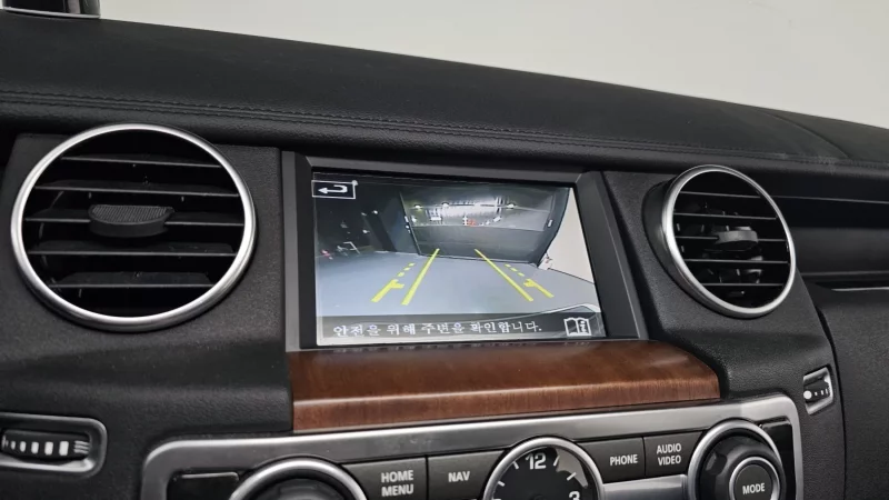 Land Rover DISCOVERY