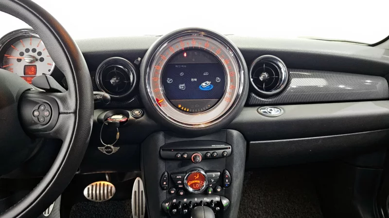 MINI Cooper Convertible