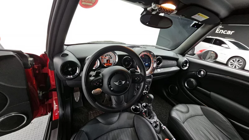 MINI Cooper Convertible