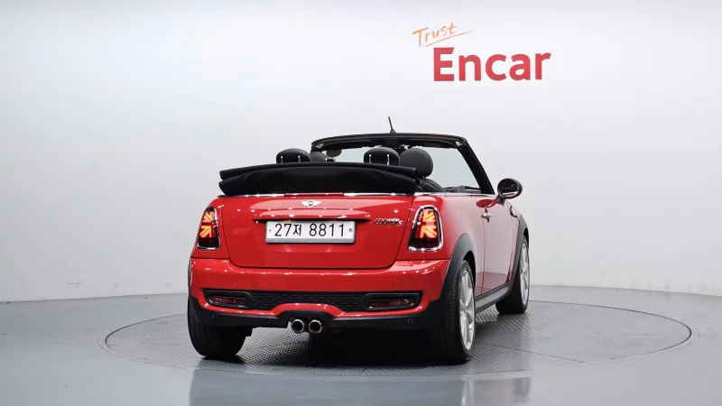 MINI Cooper Convertible