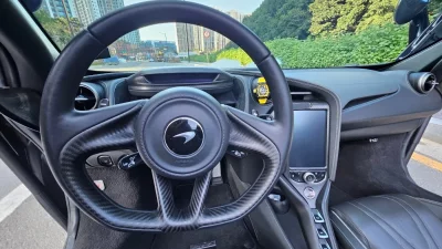 Mclaren 720S