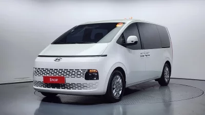 Hyundai Staria