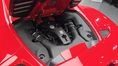 Ferrari F8