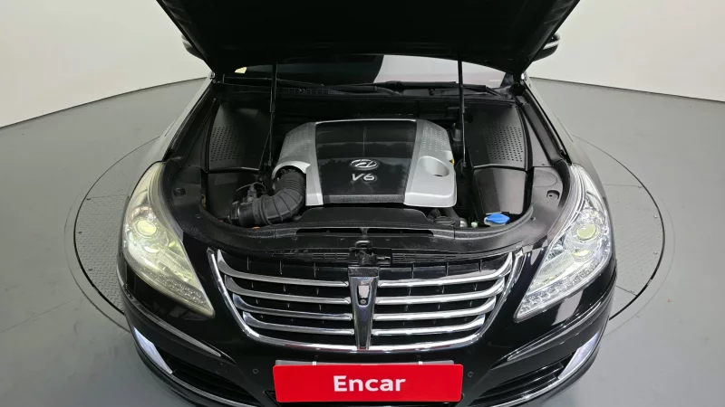 Hyundai Equus
