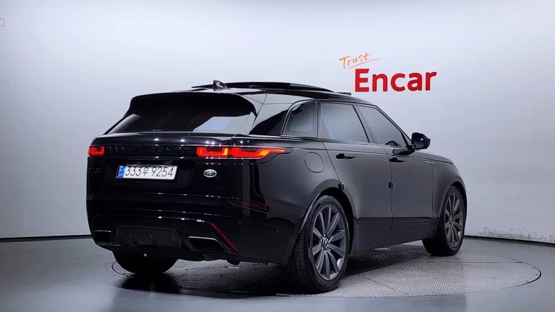 Land Rover RANGE ROVER VELAR