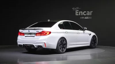 BMW M5