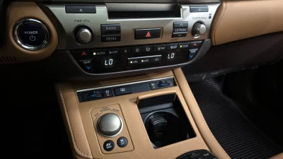 Lexus ES