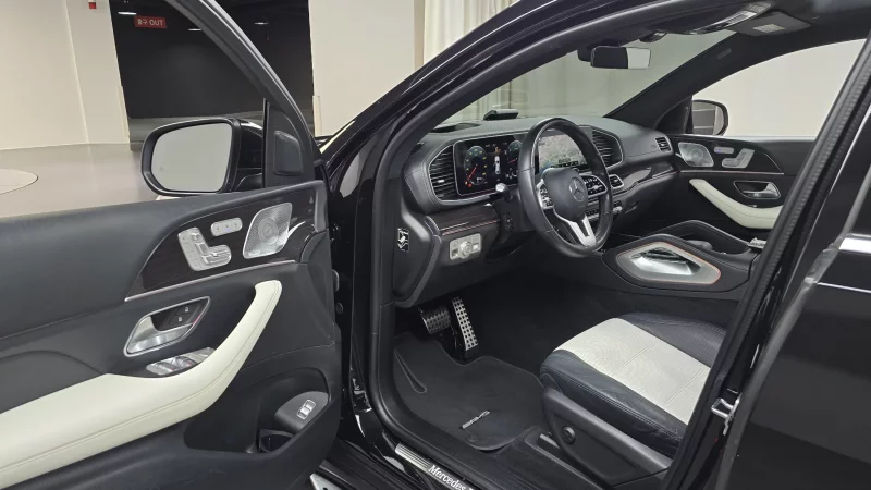 Mercedes-Benz GLE-Class