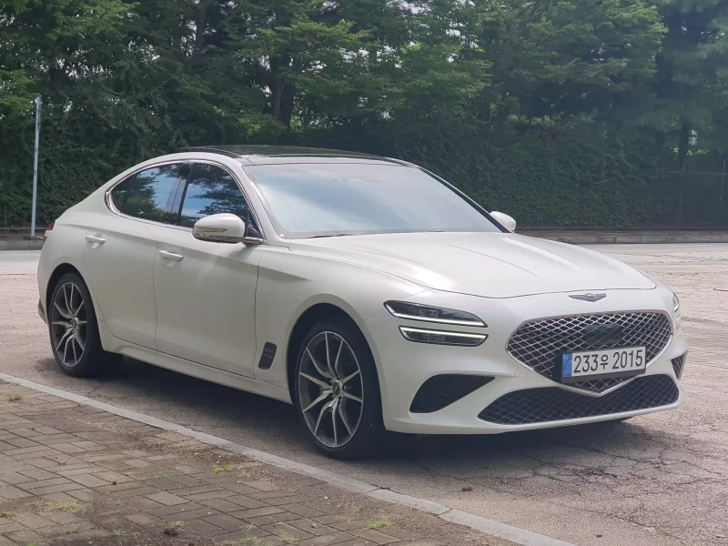 Genesis G70