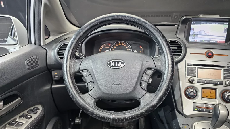 Kia Carens