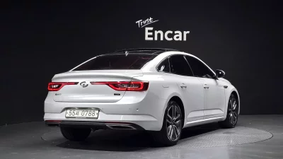 Renault Samsung SM6