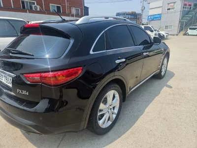 Infiniti FX