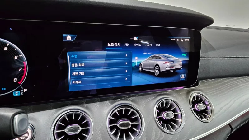 Mercedes-Benz AMG GT