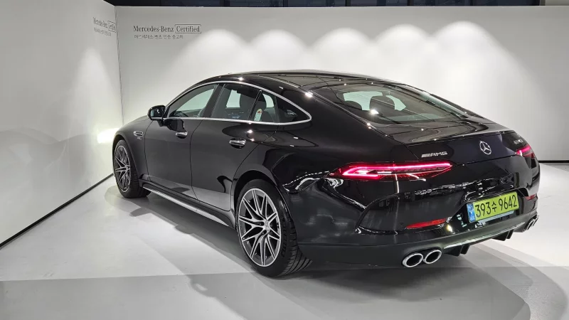 Mercedes-Benz AMG GT