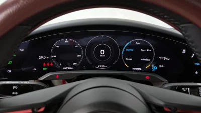 Porsche TAYCAN