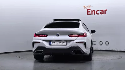 BMW 8-Series