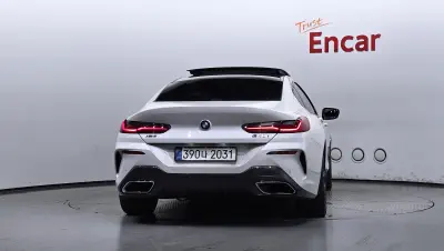 BMW 8-Series